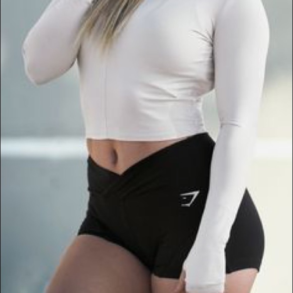Gymshark x Nikki B Boost Shorts (M)